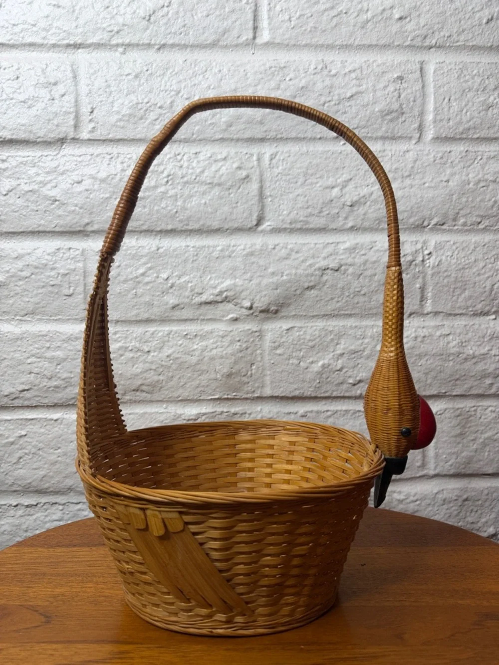 Vintage Wicker Goose Duck Basket Planter Farmhouse Grannycore Cottage Decor
